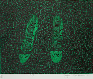 草間彌生「靴(緑)」版画31.2×40.7cm | 絵画買取価格査定